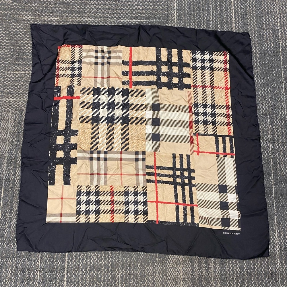 Vintage Authentic Burberry 100 Silk Scarf Vintage Authentic Burberry 100 Silk Scarf